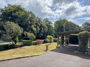 Photo 23- click for photo gallery